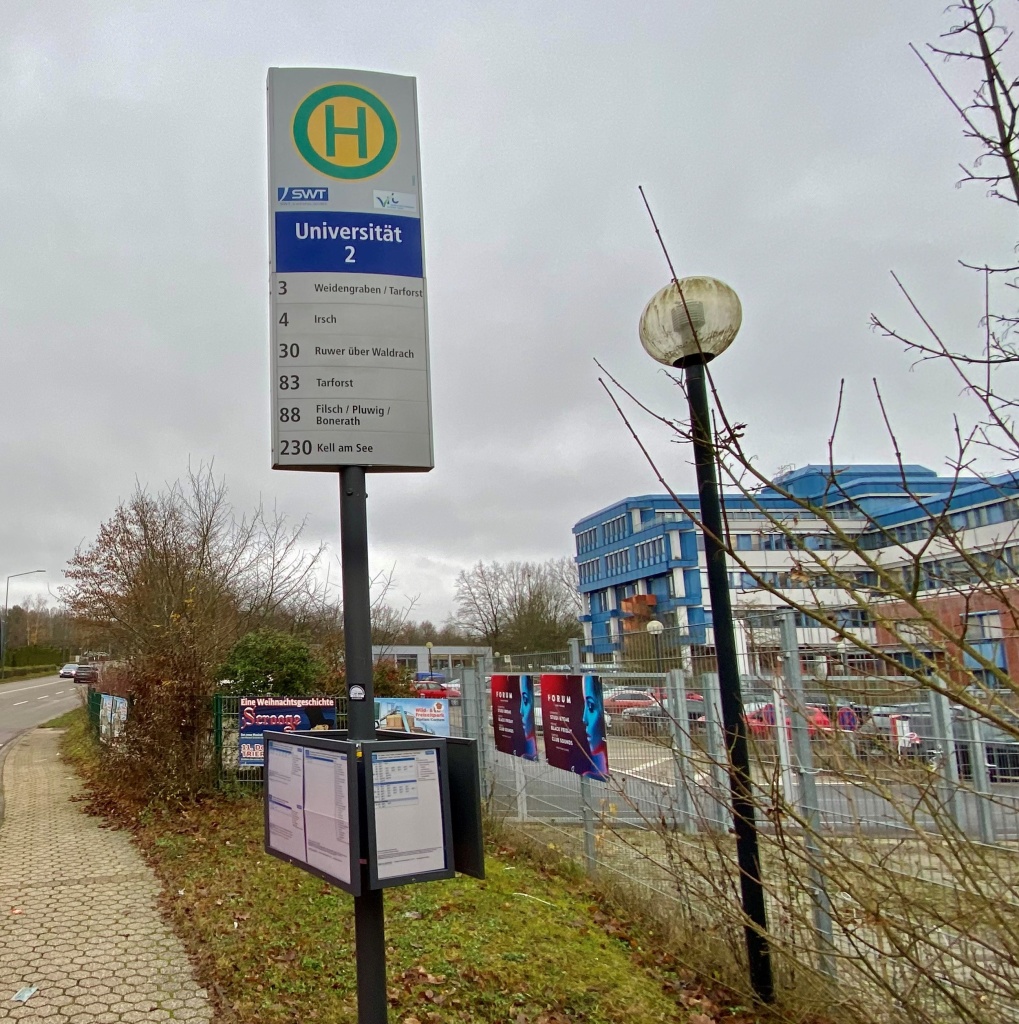 Bild: Semesterticket = 9 EURO TICKET